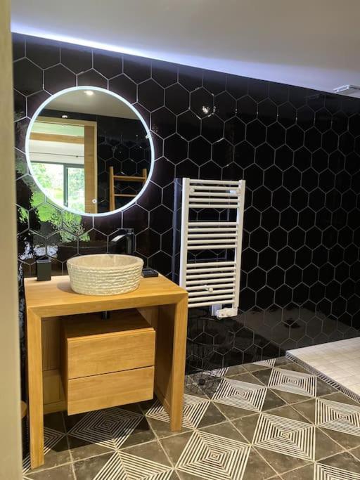 Le Clos Dauphinais Chez Laurette Quevert Bagian luar foto